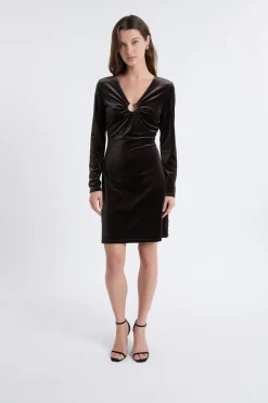 Robe à manches longues en velours avec détail anneaux