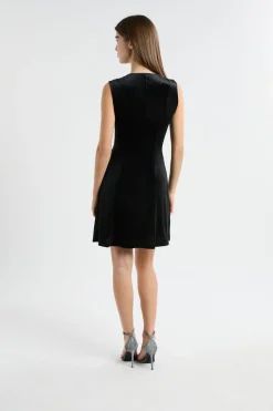 Robe courte en velours