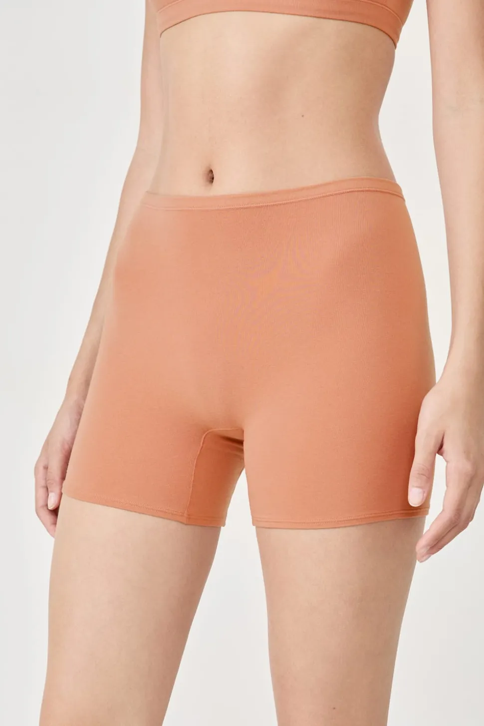 Short ciclista de algodón orgánico elástico