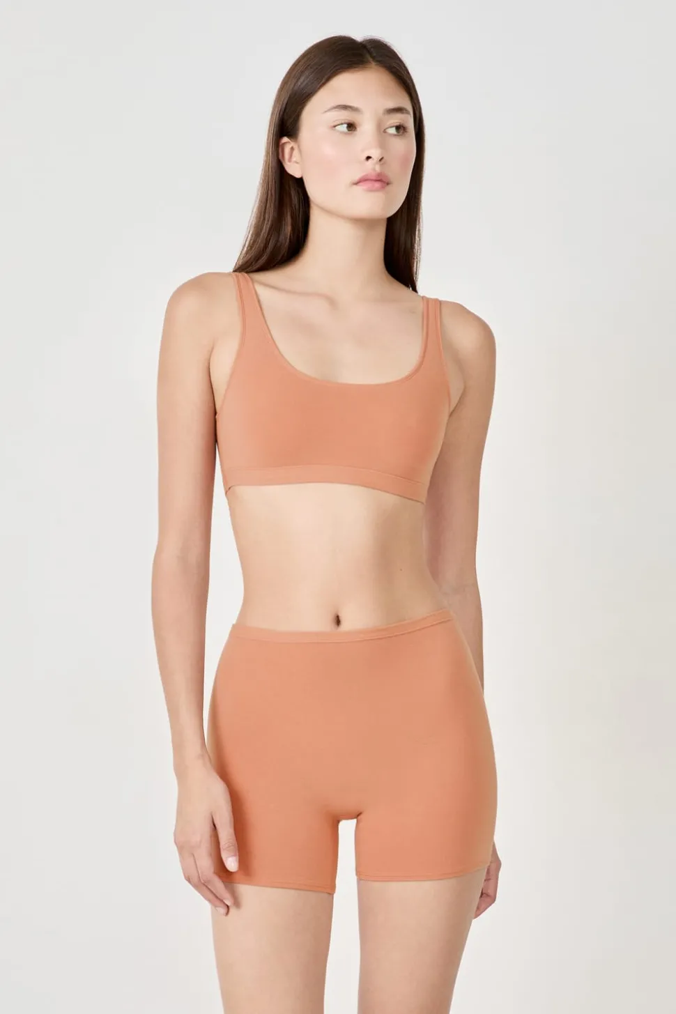 Short ciclista de algodón orgánico elástico