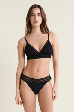 Soutien-gorge N.8 - Le triangle sans armatures en dentelle