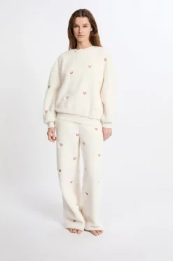 Sudadera con estampado de corazones efecto polar