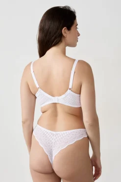 Sujetador Nº 6 - El triángulo de copa fina