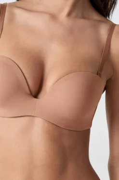 Sujetador bandeau de microfibra con tirantes desmontables