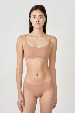 Sujetador de microfibra