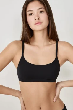 Sujetador de microfibra