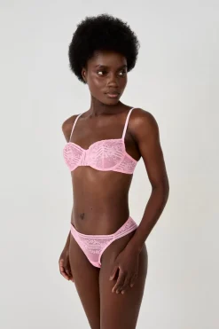 Sujetador N. 9 - Balconet de encaje