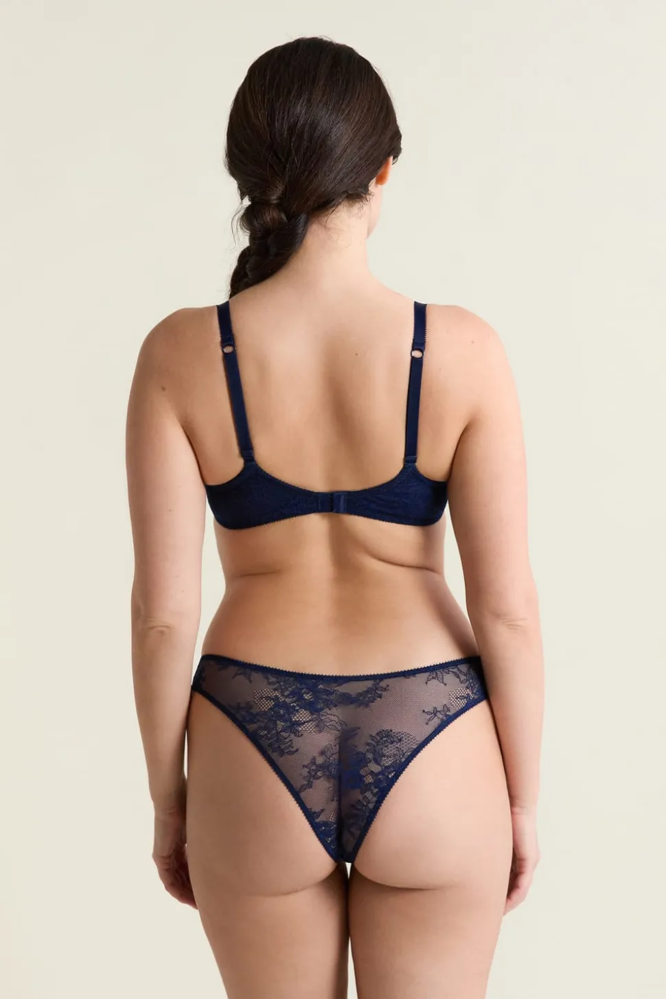 Sujetador N.º 4 - Copas finas