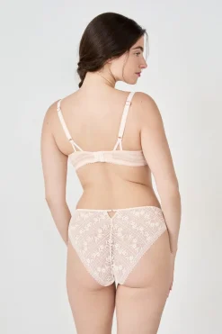 Sujetador N. 4 - Copas finas