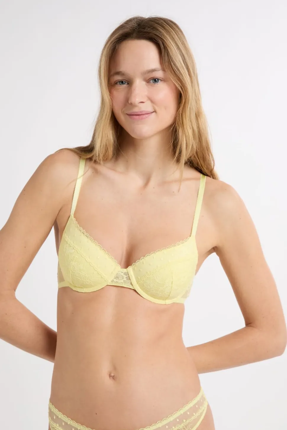 Sujetador N.º 4 - Copas finas