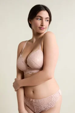 Sujetador N.5 - Copas finas escote pronunciado