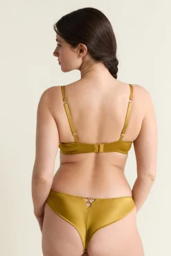 Sujetador N.4 - Copas finas con bordado floral