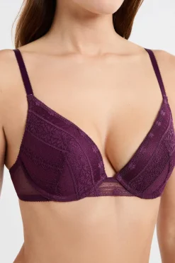 Sujetador N.2 - El push-up escote pronunciado de encaje