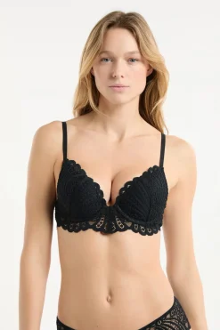 Sujetador N.2 - El push-up escote pronunciado con bordados