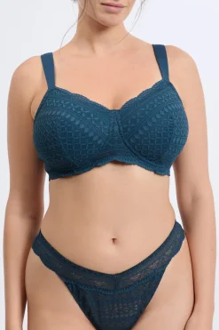 Sujetador post-mastectomía copa fina sin aros