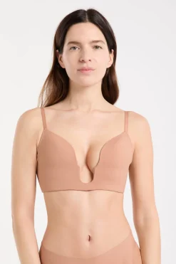 Sujetador sin aros de copa fina para escote bajo