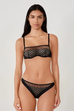 Sujetador sin aros de encaje