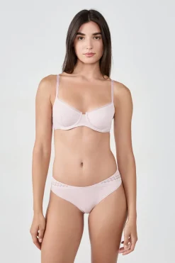 Sujetador sin relleno