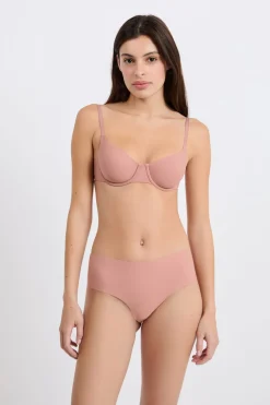 Sujetador sin relleno