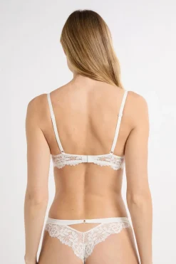 Sujetador sin relleno