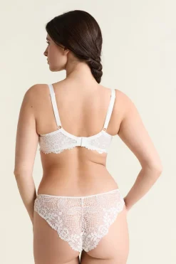 Sujetador sin relleno