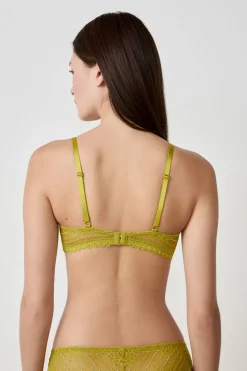 Sujetador sin relleno