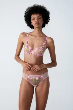 Sujetador sin relleno bordado