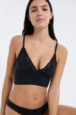 Sujetador triangular de microfibra y encaje