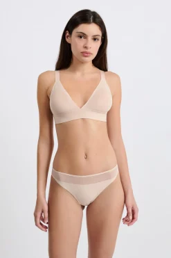 Sujetador triangular sin aros