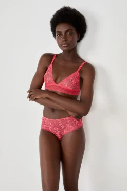 Sujetador triangular sin aros de encaje