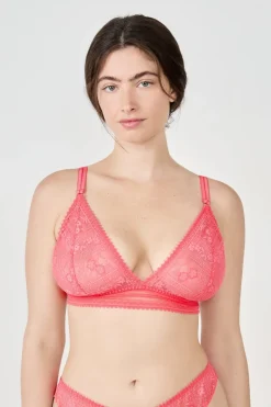 Sujetador triangular sin aros de encaje