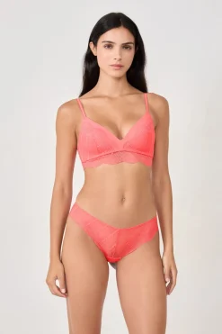 Sujetador triángulo sin aros