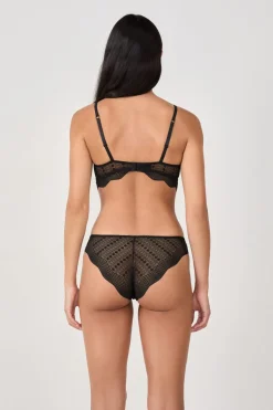 Sujetador triángulo sin aros