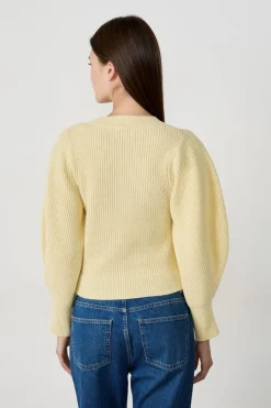 Suéter con mangas abullonadas