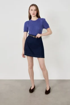 Suéter de manga corta con diseño trenzado