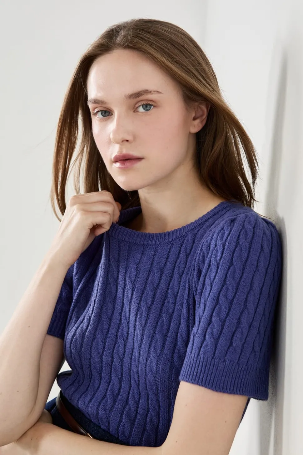 Suéter de manga corta con diseño trenzado