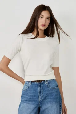 Suéter de manga corta cuello redondo