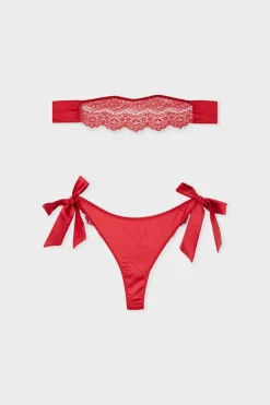 Tanga bordado con lazos