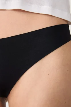 Tanga de algodón sin costuras