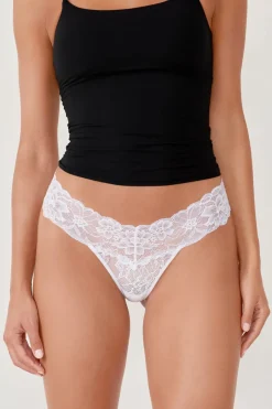 Tanga de encaje