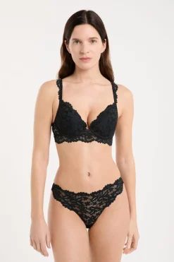 Tanga de encaje