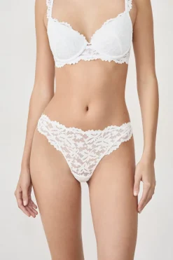 Tanga de encaje