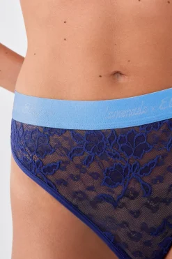 Tanga de encaje Etam x Lemonade Dolls