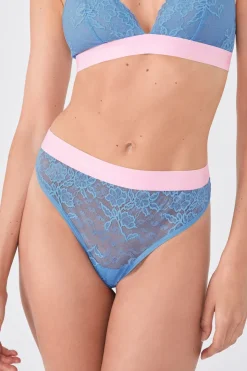 Tanga de encaje Etam x Lemonade Dolls