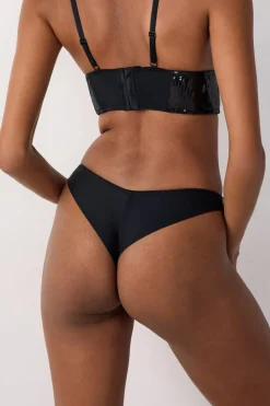 Tanga de lentejuelas