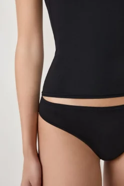 Tanga de microfibra