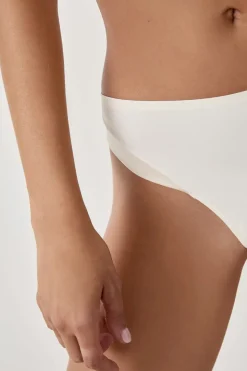 Tanga de microfibra satinada