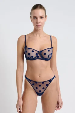 Tanga de tul bordado