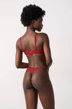 Tanga de tul bordado