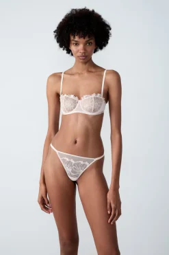 Tanga de tul bordado